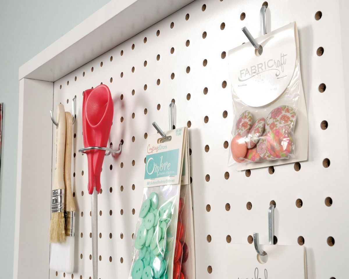 CRAFT WALL MOUNTED PEG BOARD CasaFenix