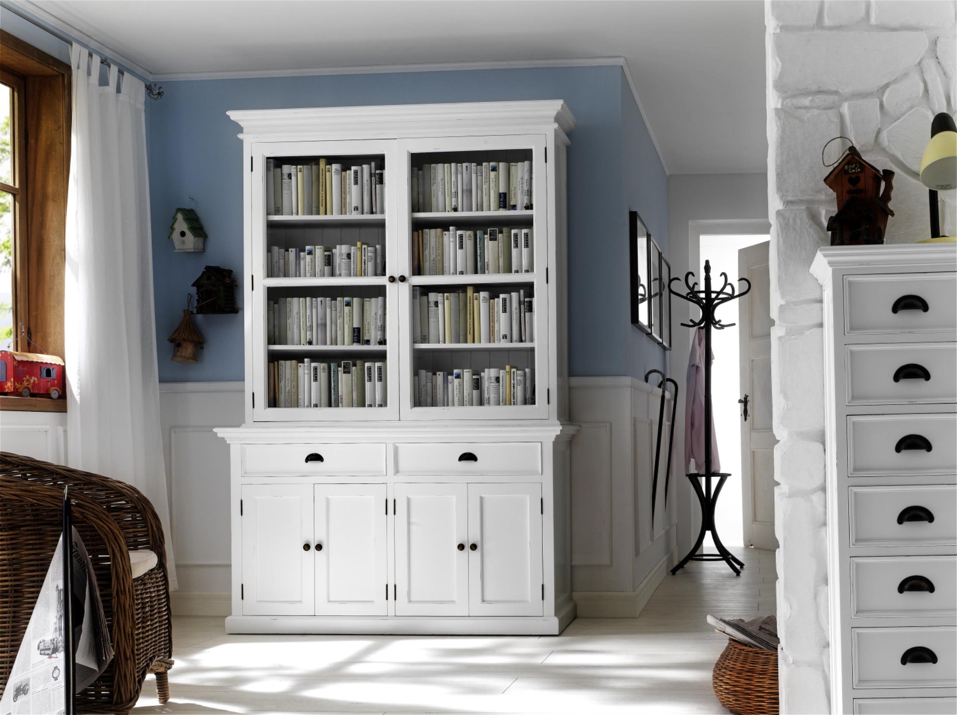 Halifax collection by Nova Solo.  Glass-Display Hutch Unit CasaFenix