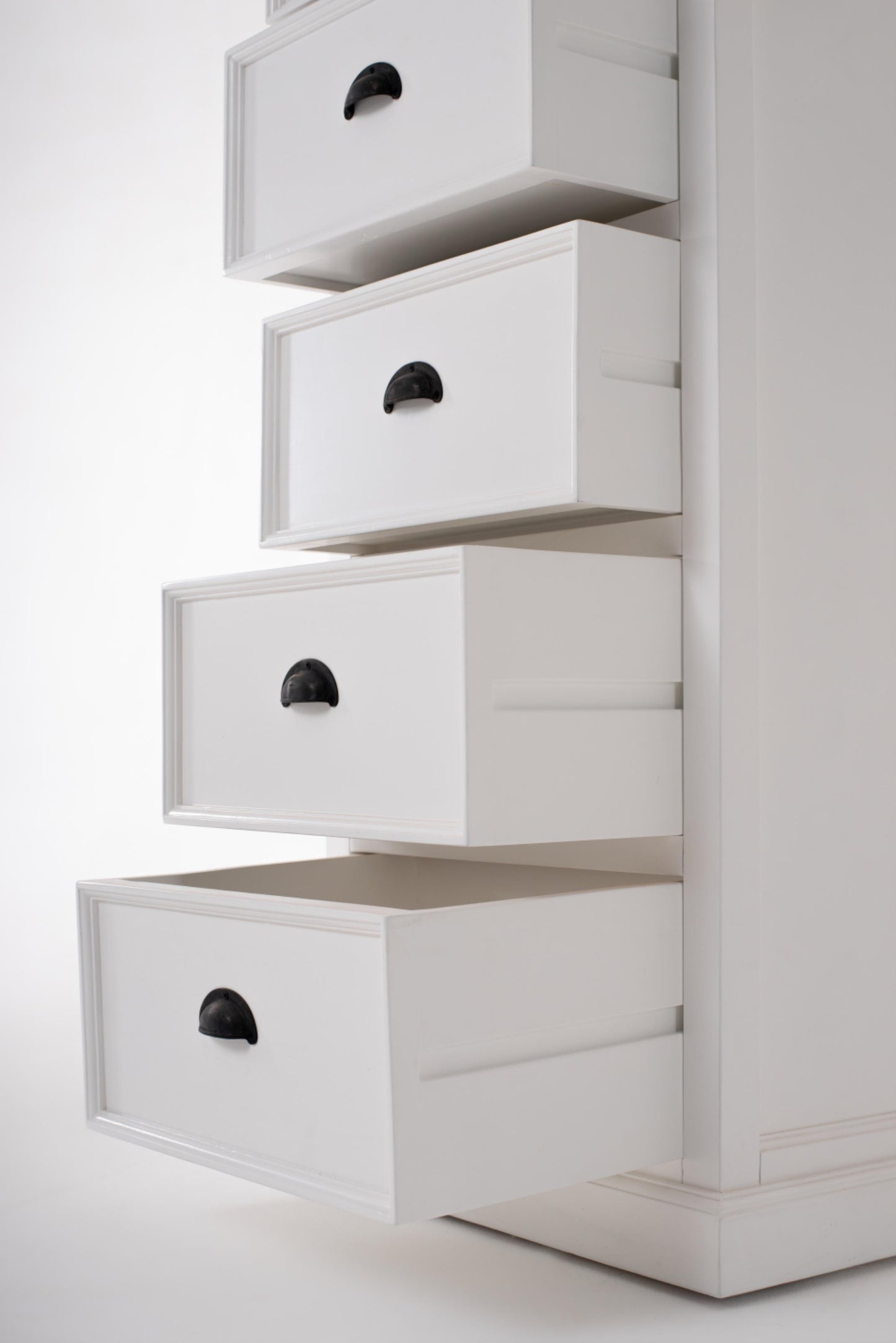 Halifax Grand collection by Nova Solo.  Storage Unit with Drawers CasaFenix