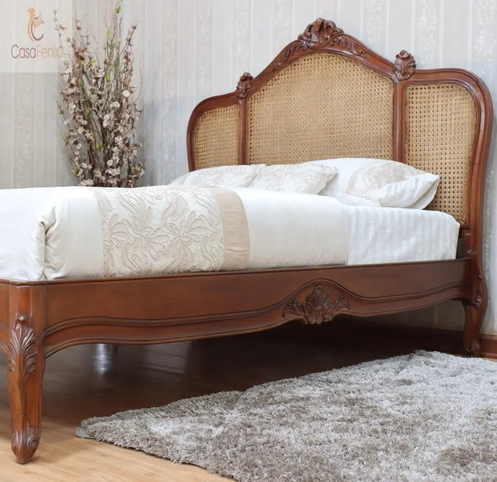 Head and foot board fashion for bed