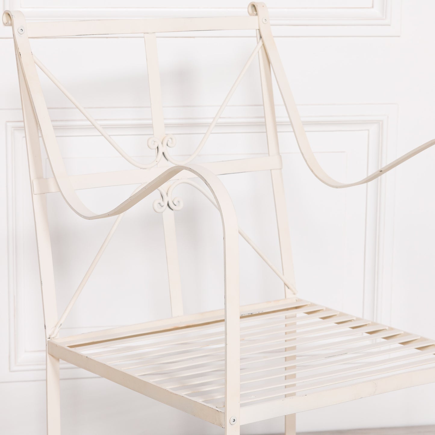 Iron Frame Off White / Cream Distressed Garden Dining Chair CasaFenix