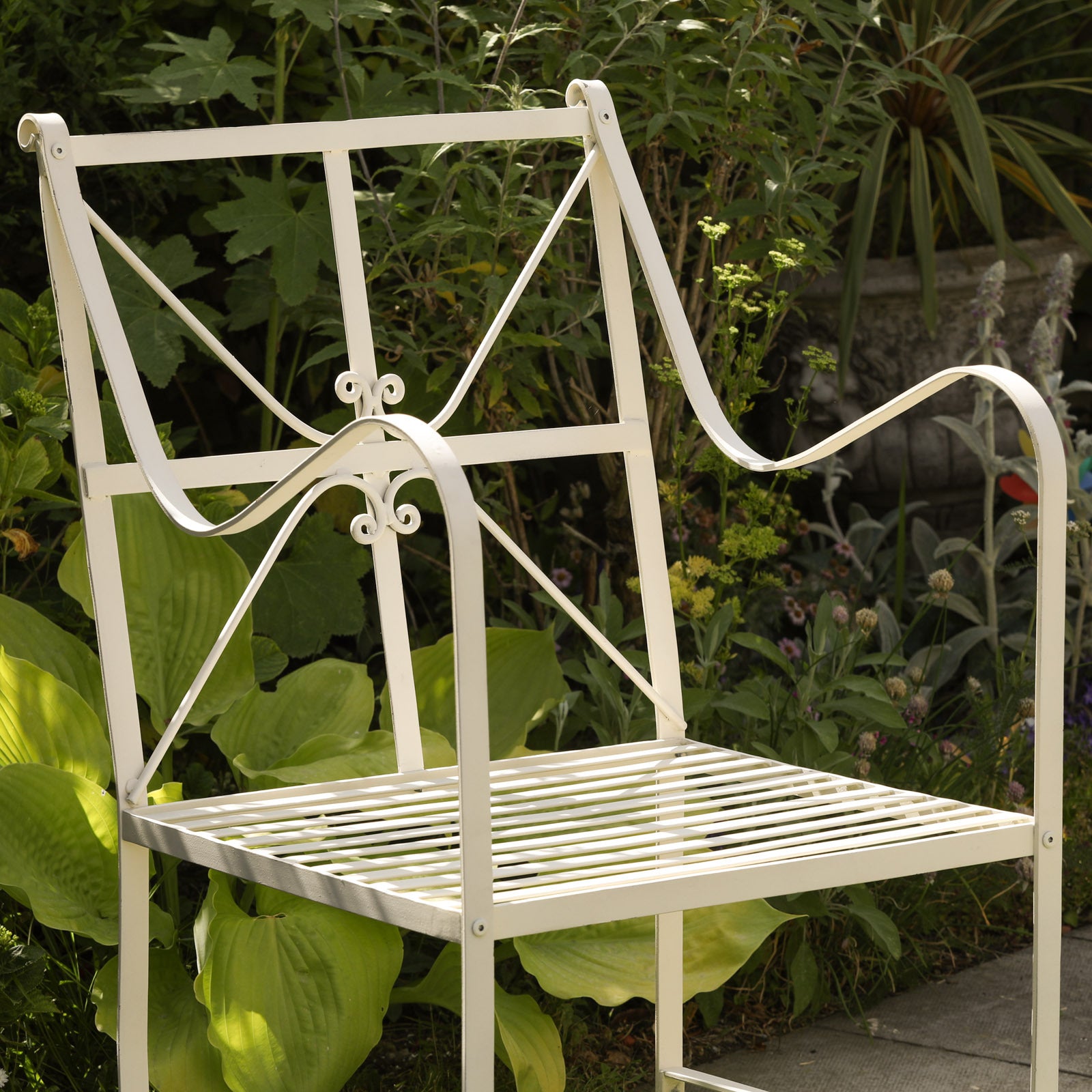 Iron Frame Off White / Cream Distressed Garden Dining Chair CasaFenix