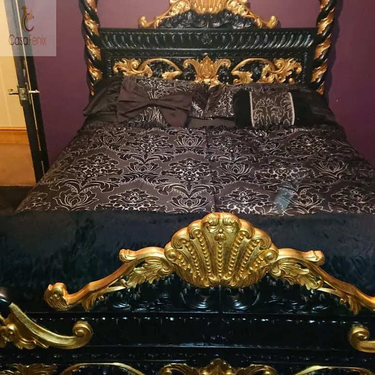 Italian Antique Style Venetian Heavily Carved Bed - CasaFenix