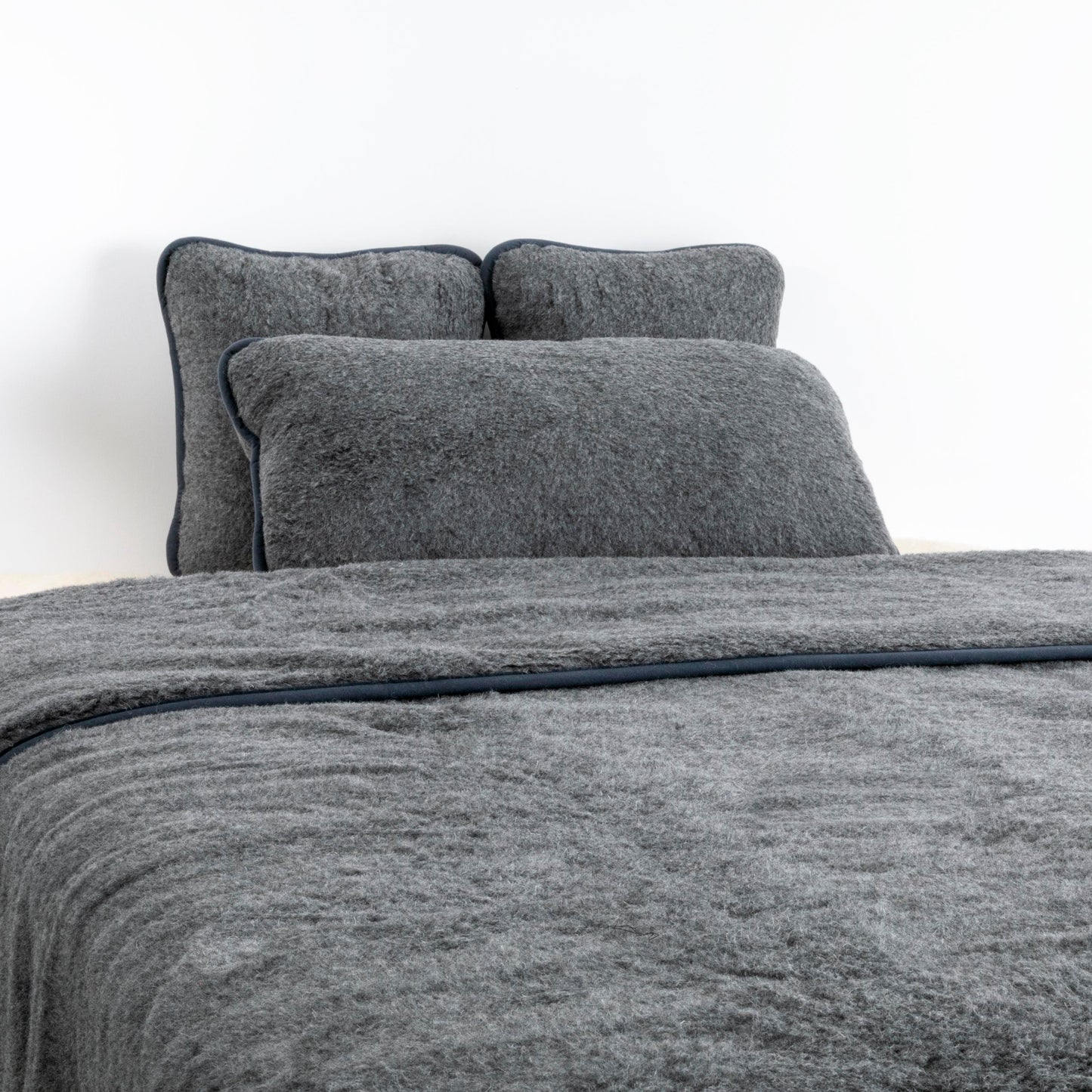 100% Merino Wool Quilt - Grey 200 x 135cm - CasaFenix