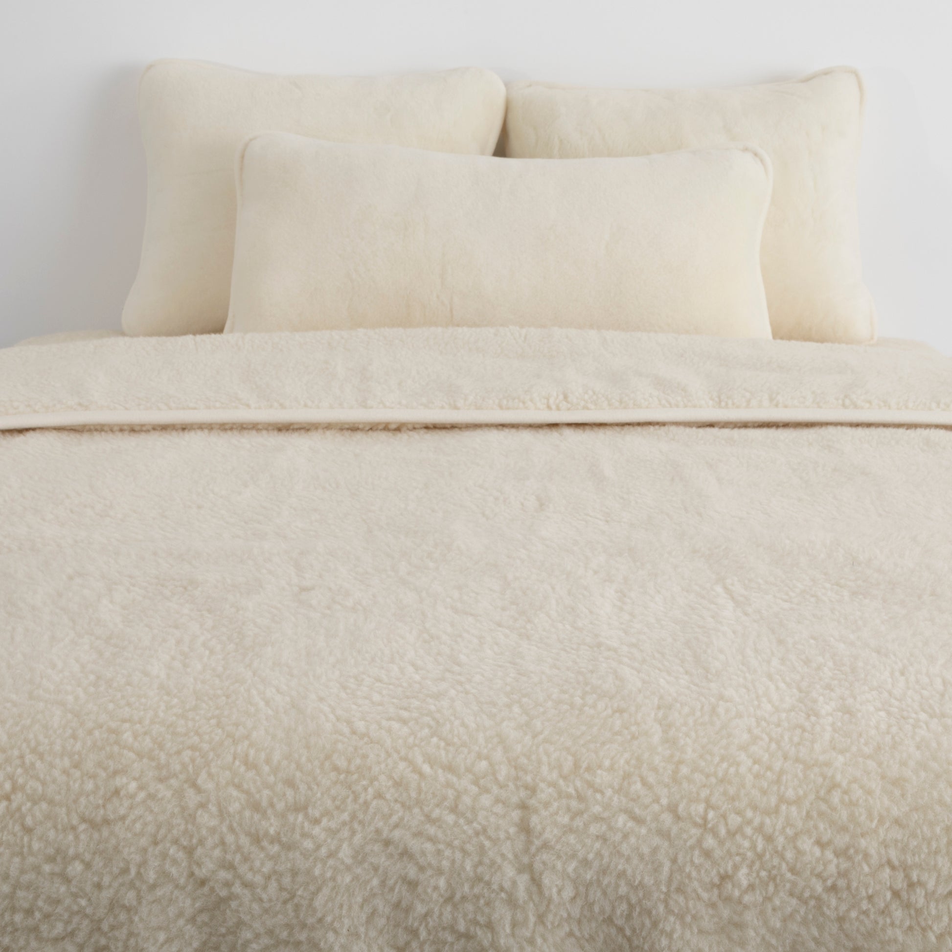 100% Merino Wool Quilt - Natural 200 x 135cm - CasaFenix