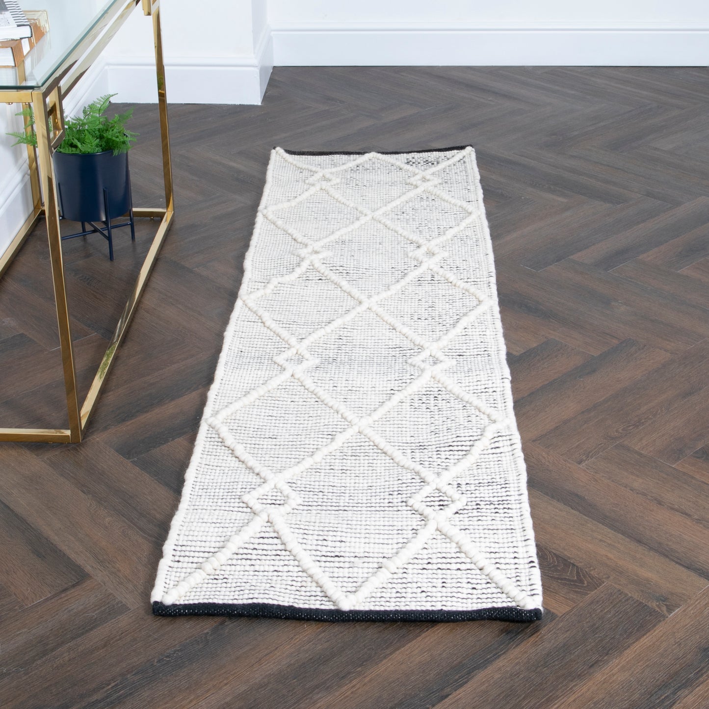 Cream & Black Diamond Pattern Runner Wool Rug (60 x 230cm) Rugs CasaFenix