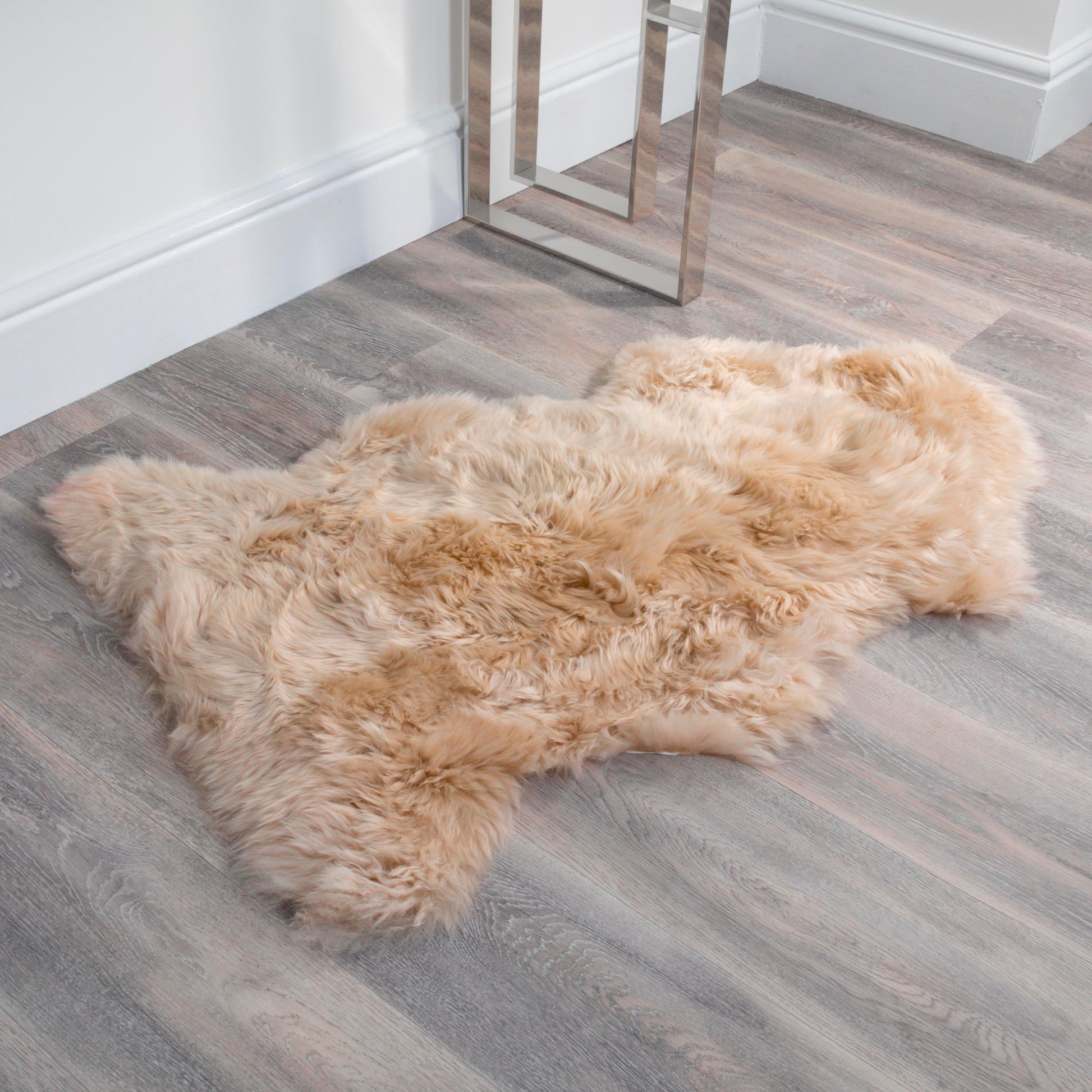 Beige Sheepskin Rug XXL 120 x 60cm 1.5kg - CasaFenix