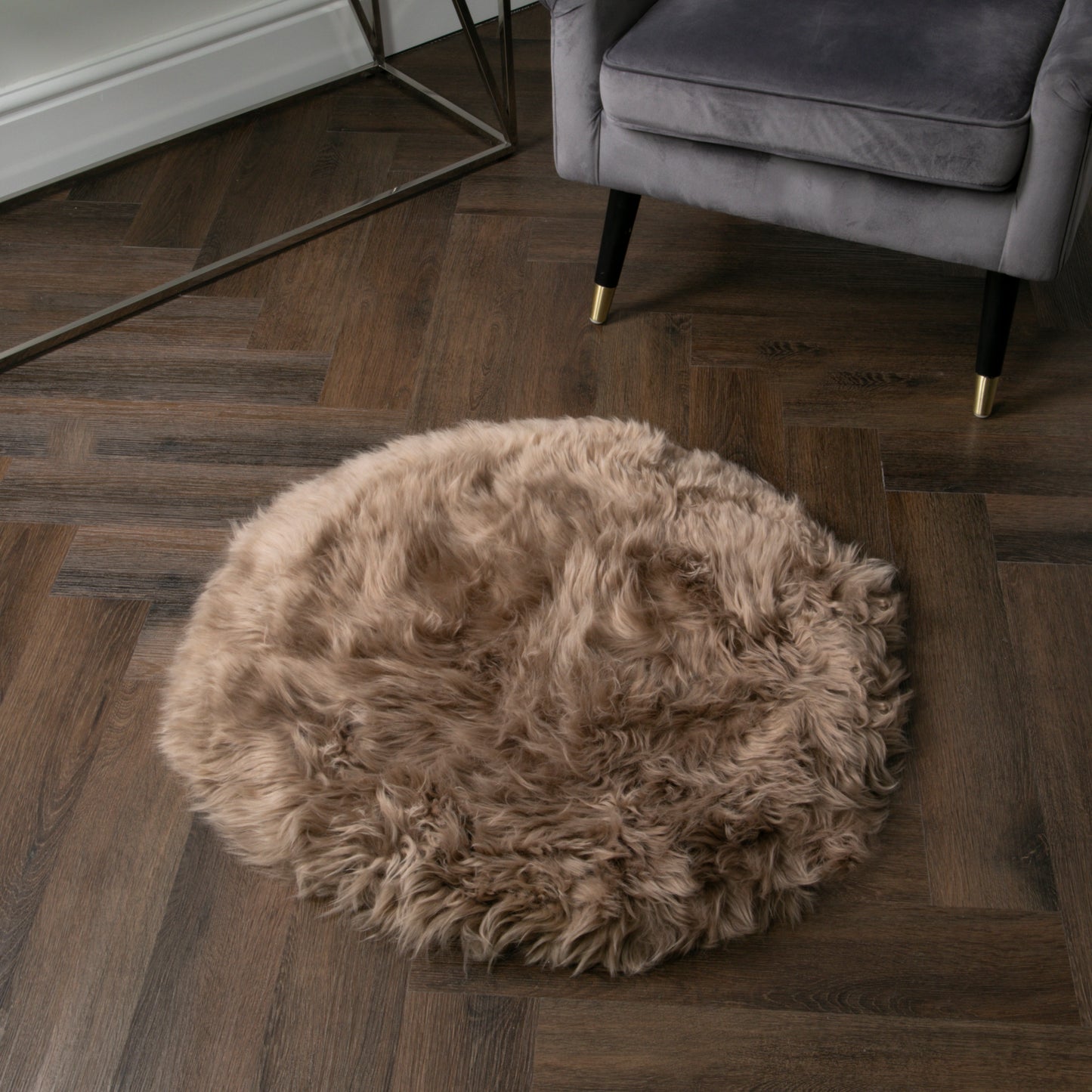 Light Brown Rectangle Sheepskin Rug - Circle 70cm Diameter - CasaFenix