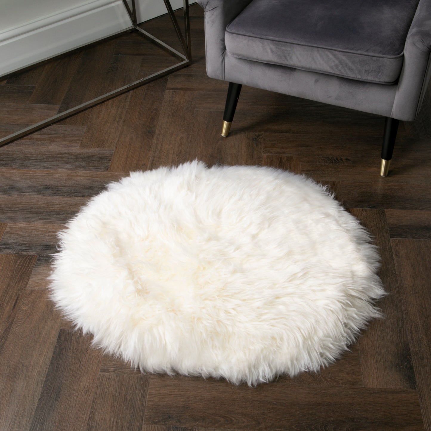 Natural Rectangle Sheepskin Rug - Circle 70cm Diameter - CasaFenix