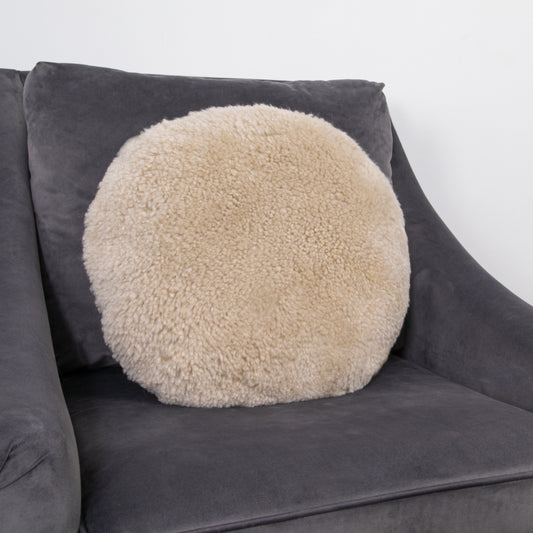 Cream Short Pile Sheepskin Cushion Diameter 40cm - CasaFenix