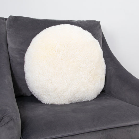 Ivory Short Pile Sheepskin Cushion Diameter 40cm - CasaFenix