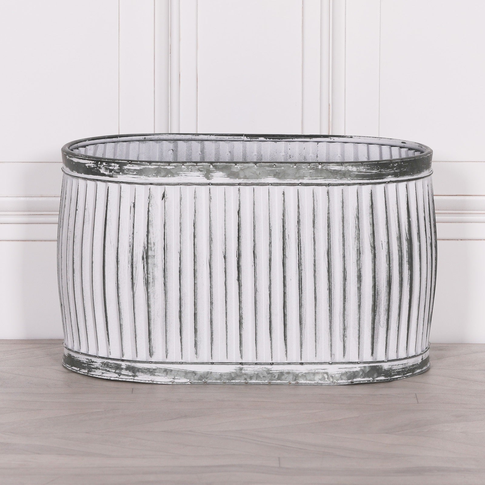 Dolly Tub Oval Metal Planter - Medium CasaFenix