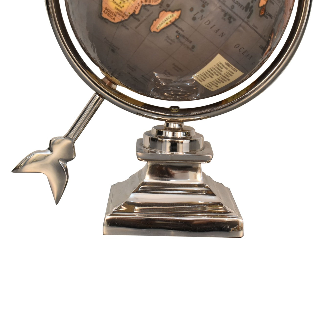 Grey Cupid Globe - CasaFenix