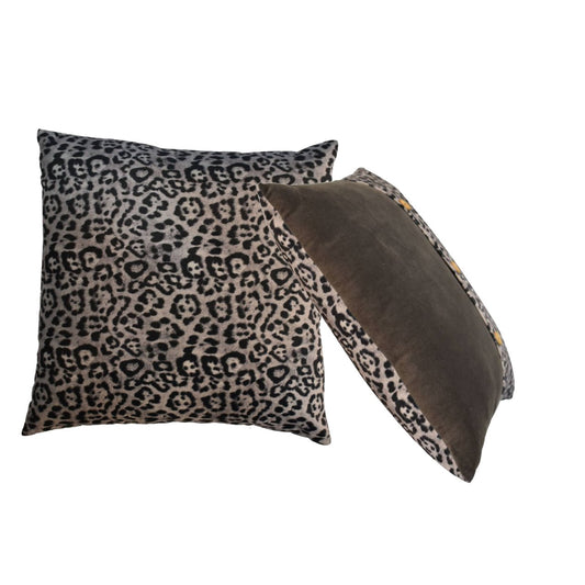 Quinn Cushion Set of 2 - White Leopard & Grey Velvet - CasaFenix