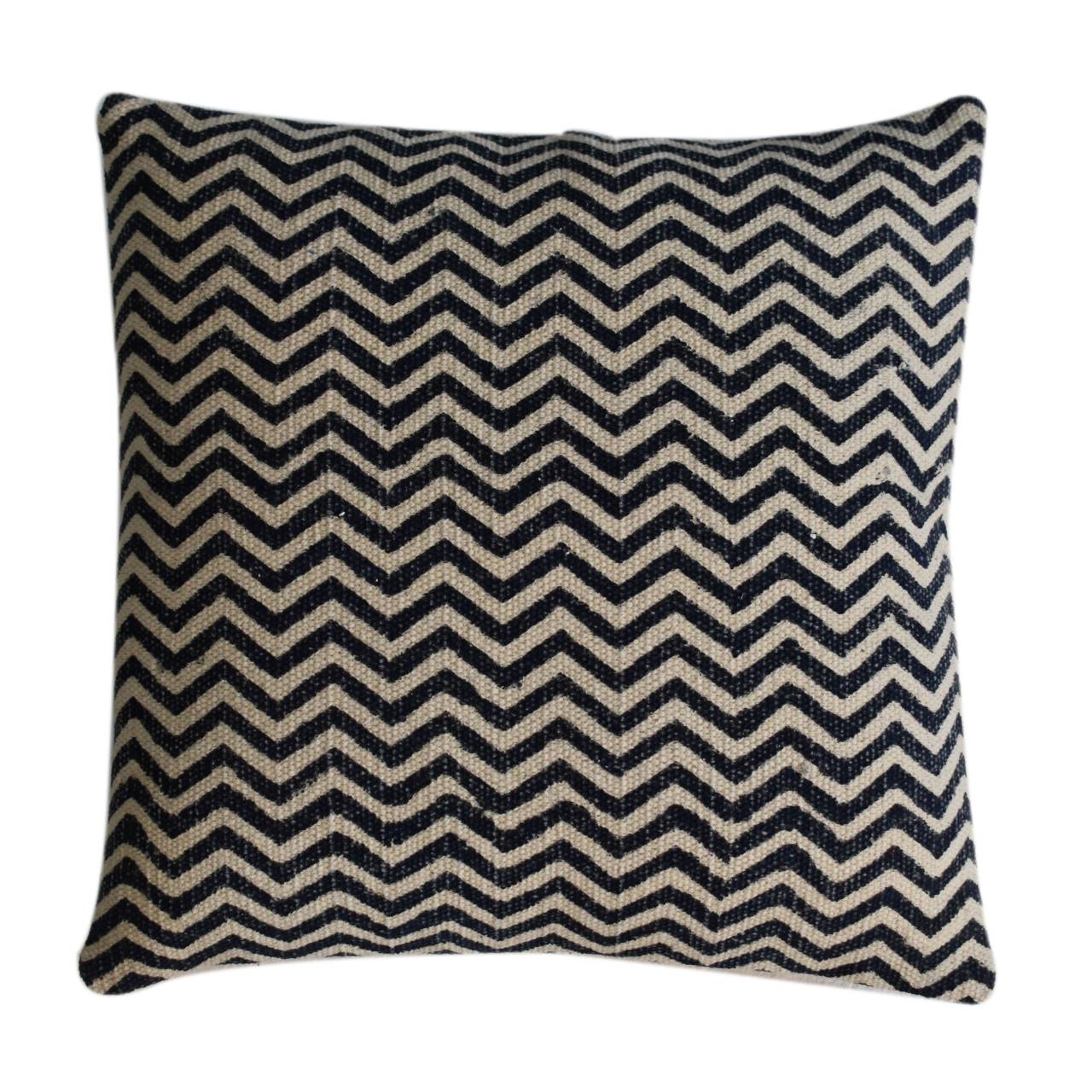 Quinn Cushion set of 2 - Durrie & Black Tweed - CasaFenix