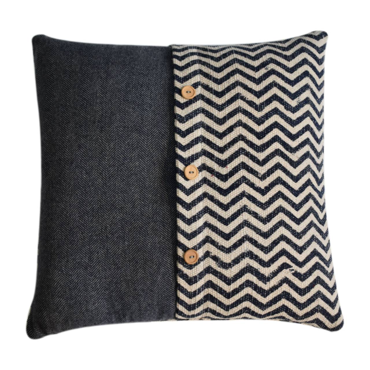 Quinn Cushion set of 2 - Durrie & Black Tweed - CasaFenix